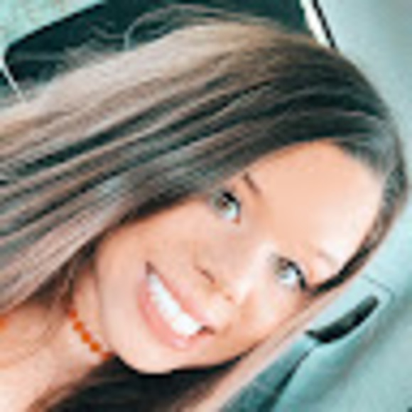 Meet your Posher, Haley - Picture 1 of 1